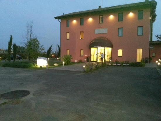Hotel La Vecchia Reggio Reggio Emilia Exterior photo