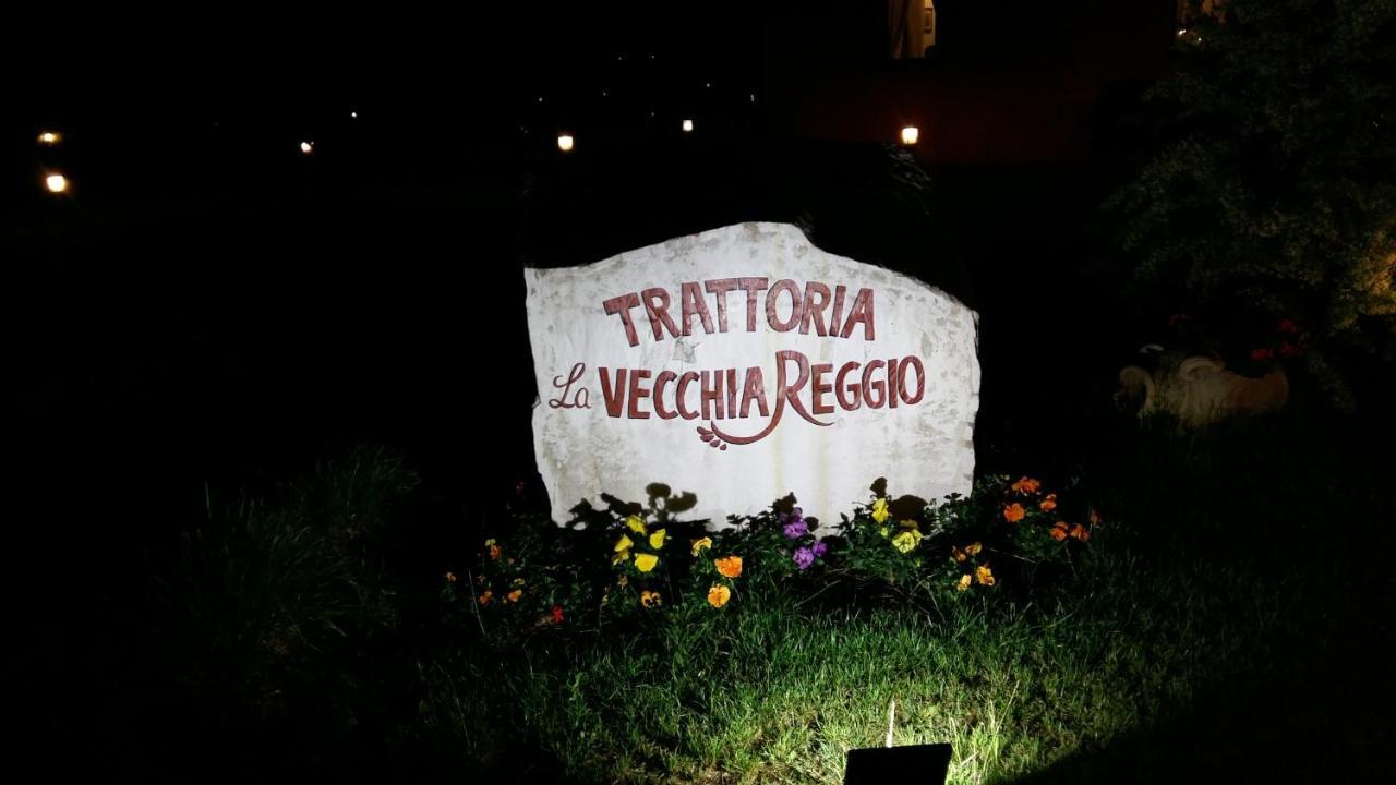 Hotel La Vecchia Reggio Reggio Emilia Exterior photo